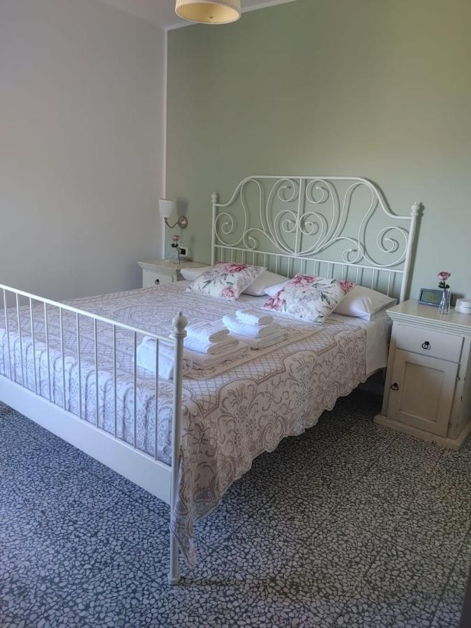 Borgo Sciugolo Baselice Exterior foto